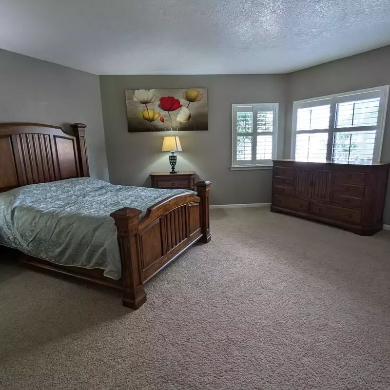 Guest Bedroom 1