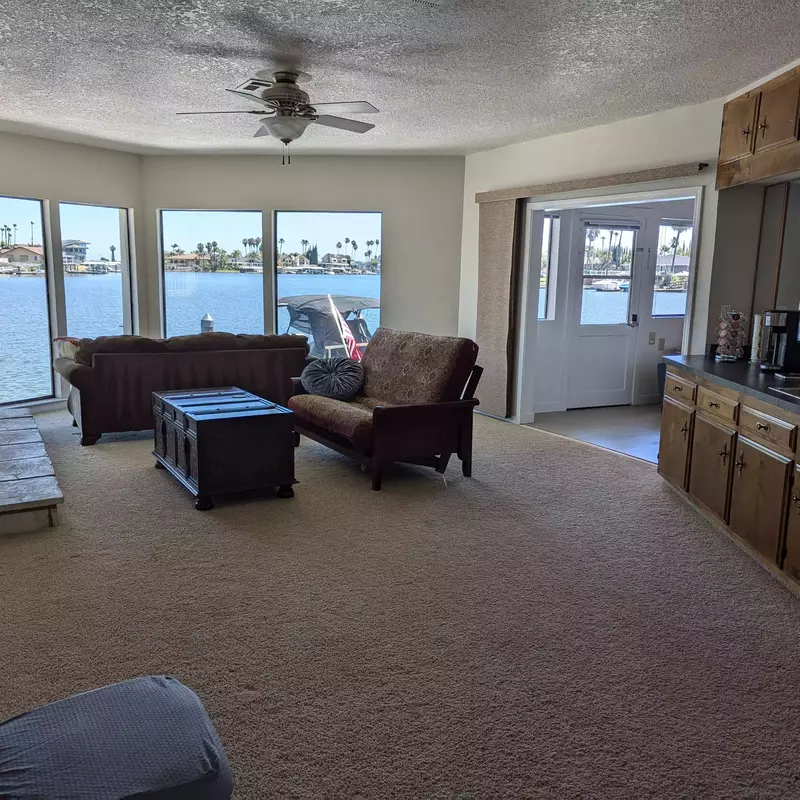 Guest Living