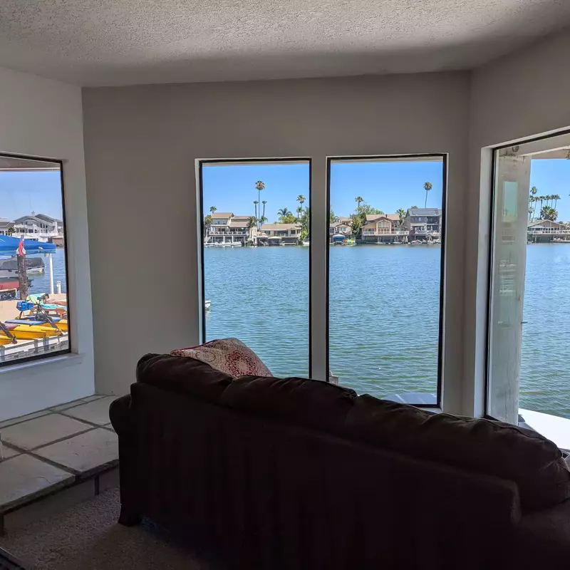 Guest Living