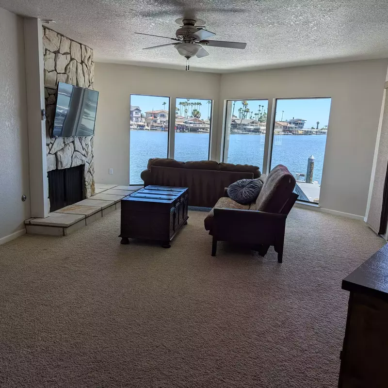 Guest Living